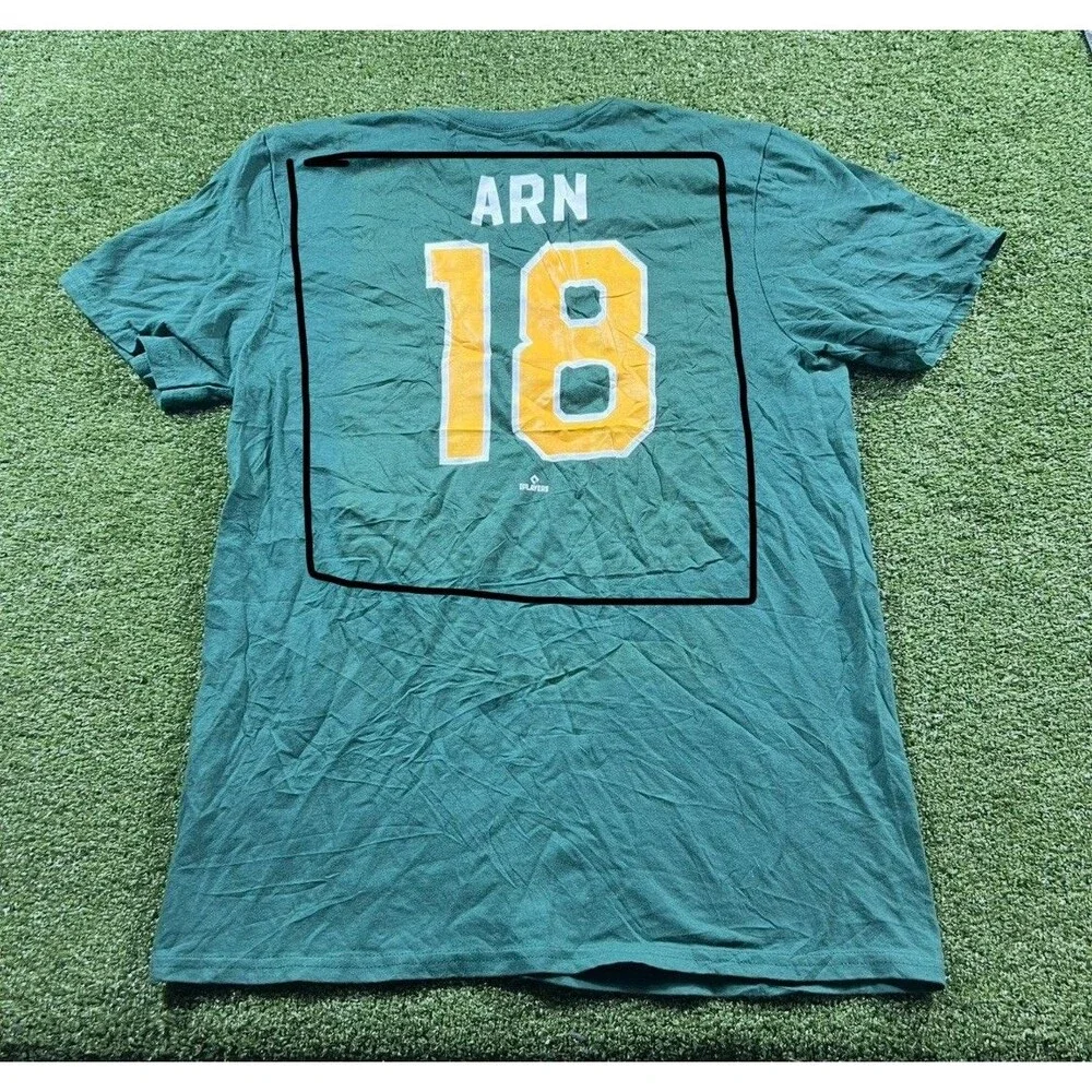 Men’s Fanatics Oakland Athletics Short Sleeve T-Shirt – Size M NWOt